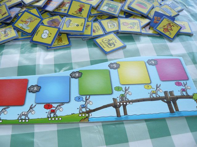 Eselsbrücke, Spiel, Anleitung und Bewertung auf Alle Brettspiele bei