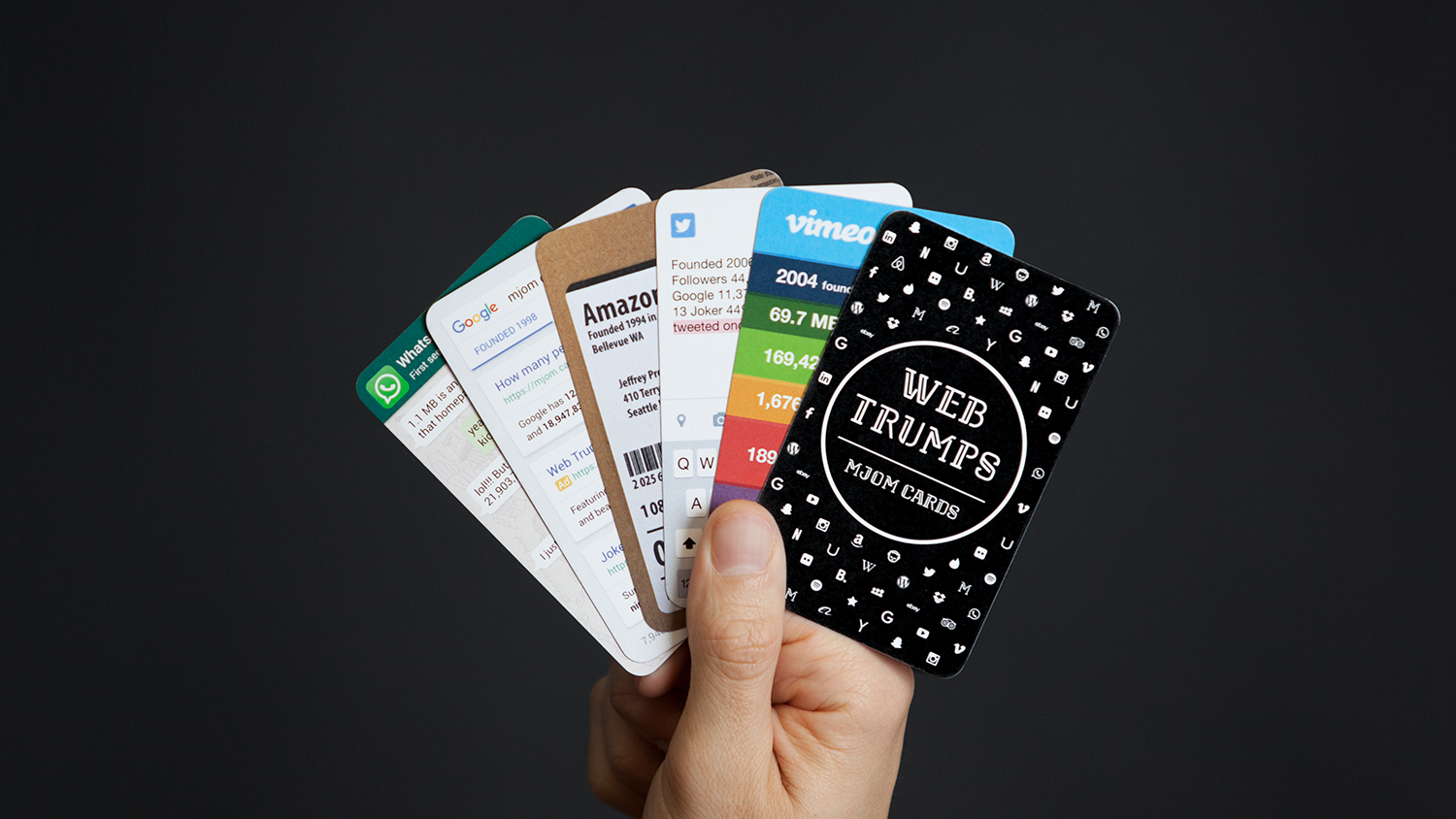 web-trumps-mjom-cards-keyvisual-web.jpg