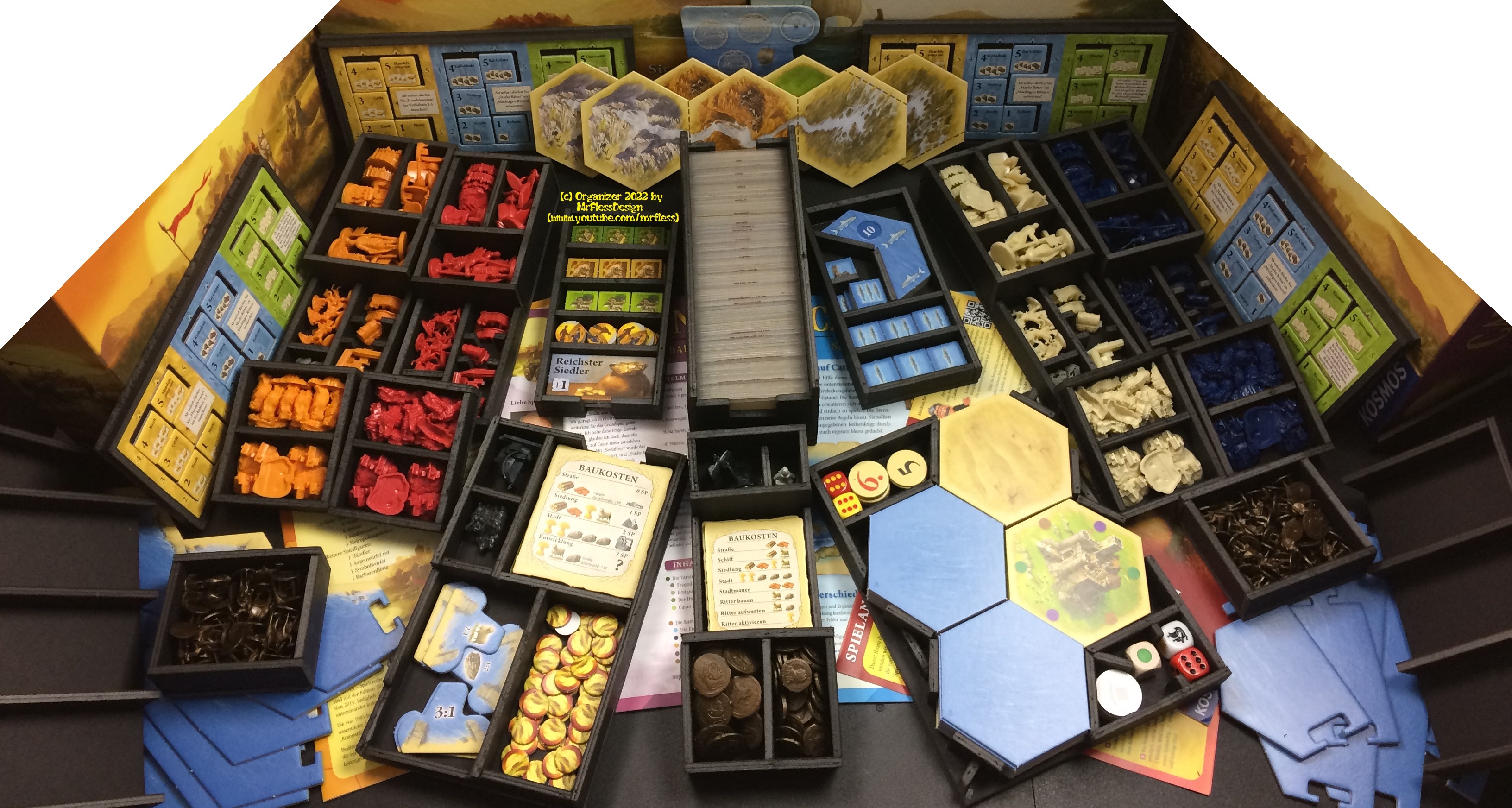 Catan Organizer Promo3 3264x1744.jpg